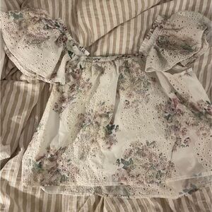 Floral Eyelet Puff Sleeve Top